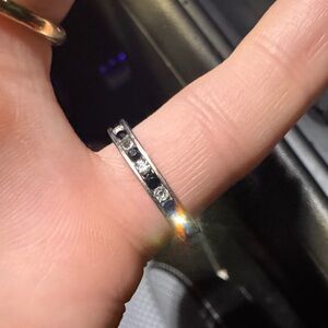 Elegant Silver and Black Women's Ring